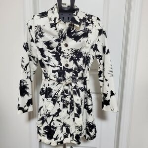 NWOT Black Rivet Black and White Patterned Trench Coat